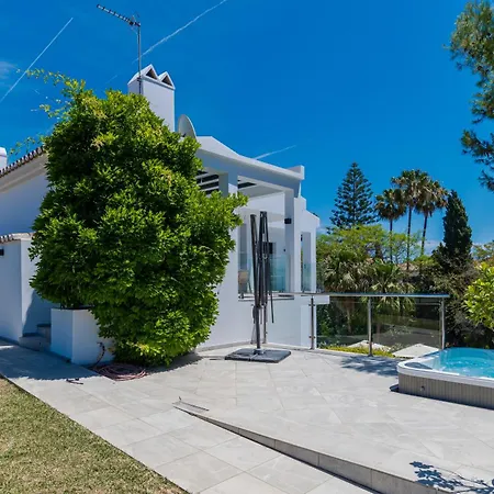 Wonderful Near With Mediterranean Views Марбелья