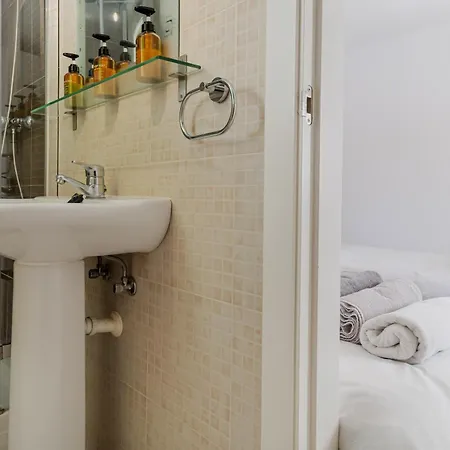 Дом отдыха Wonderful Near With Mediterranean Views *