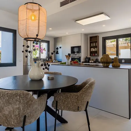 Дом отдыха Wonderful Near With Mediterranean Views Марбелья